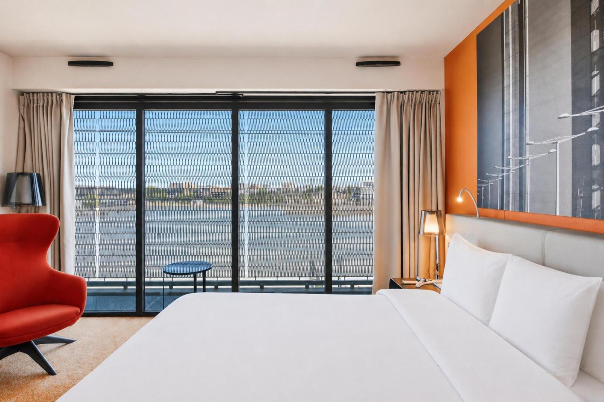 Superior Room View