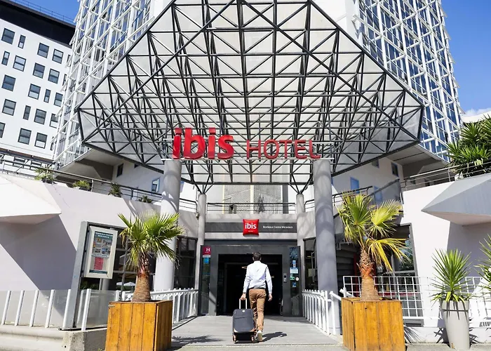 Pet Friendly hotel: Ibis Bordeaux Centre Meriadeck
